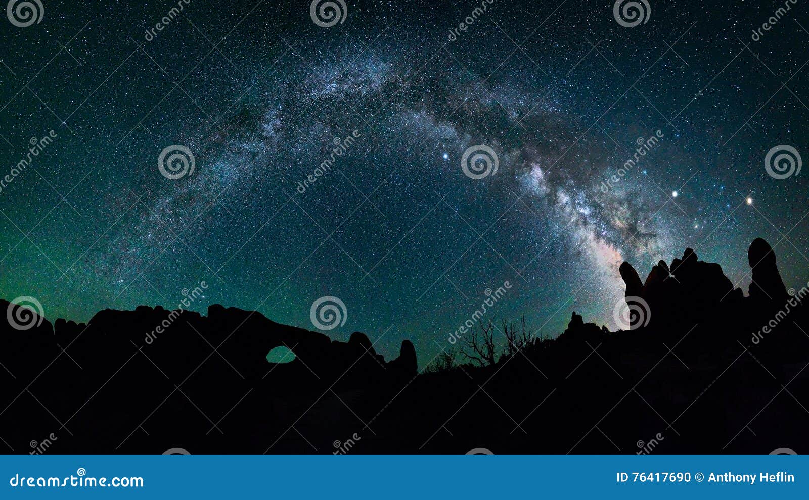 night sky, milkyway galaxy