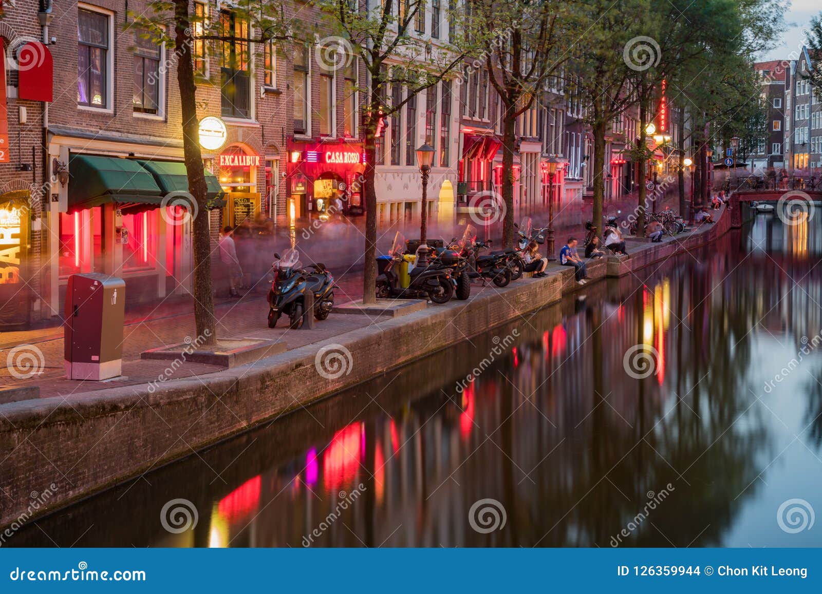 Night View of the Oudezijds Achterburgwal Area Editorial Stock Image