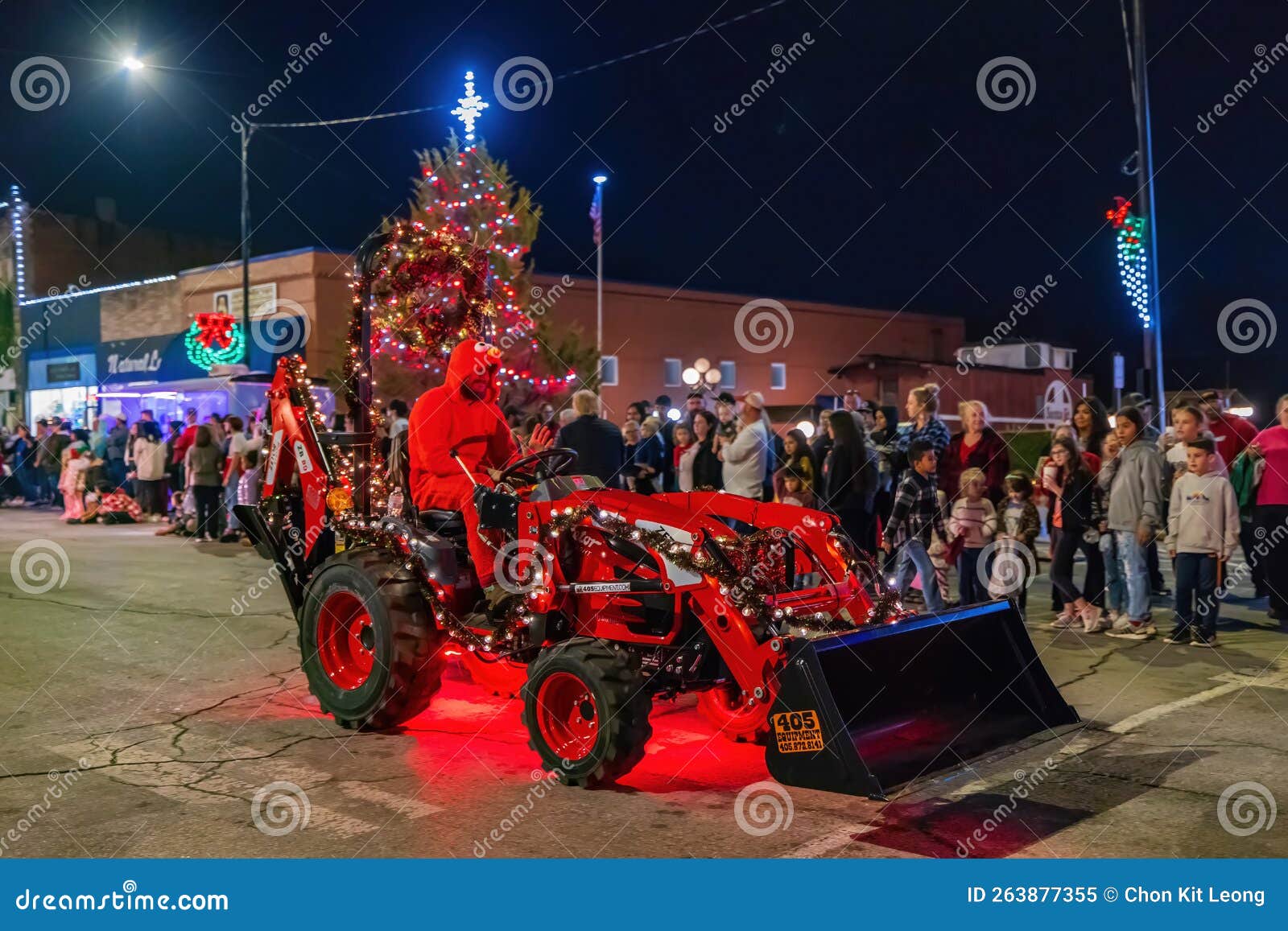 Night View of the Purcell`s Christmas Parade Editorial Image Image of