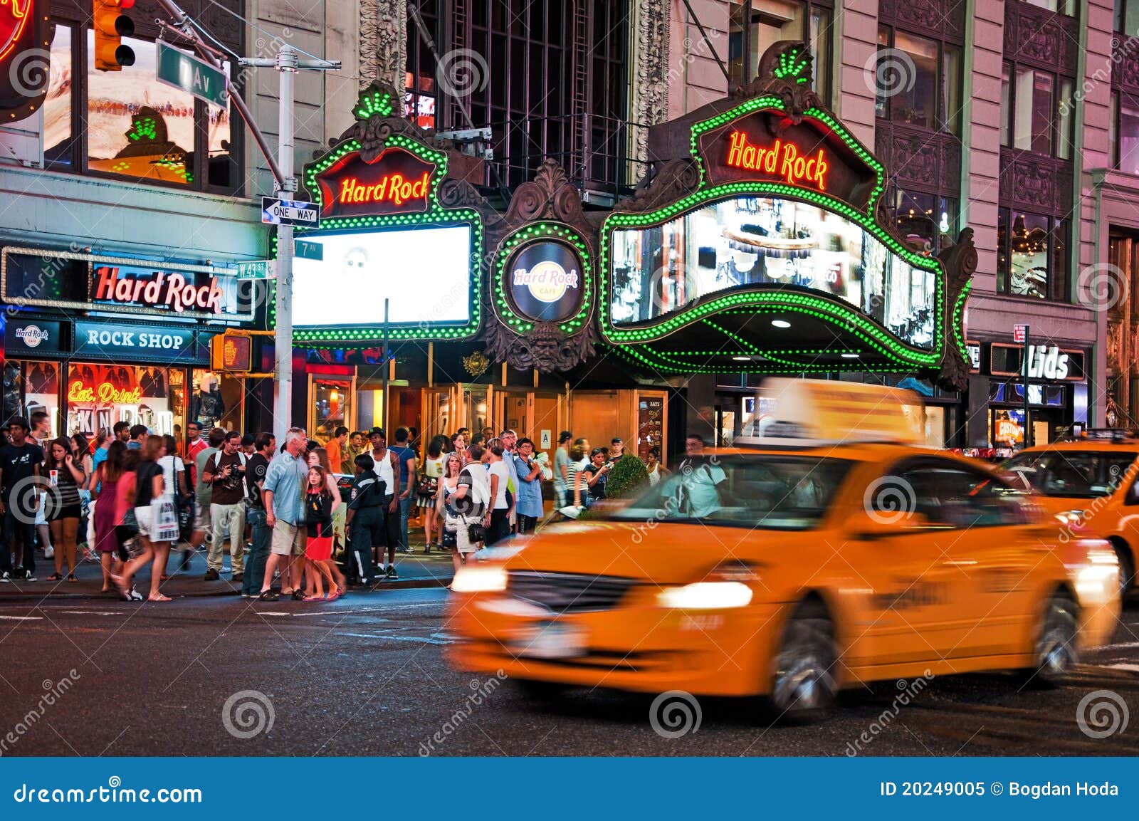 Nightlife on the Streets of New York Editorial Image Image of