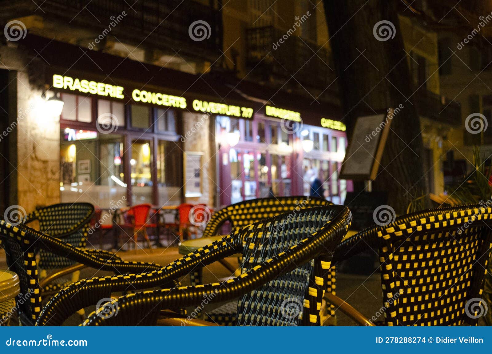 place du marchÃ© au bois