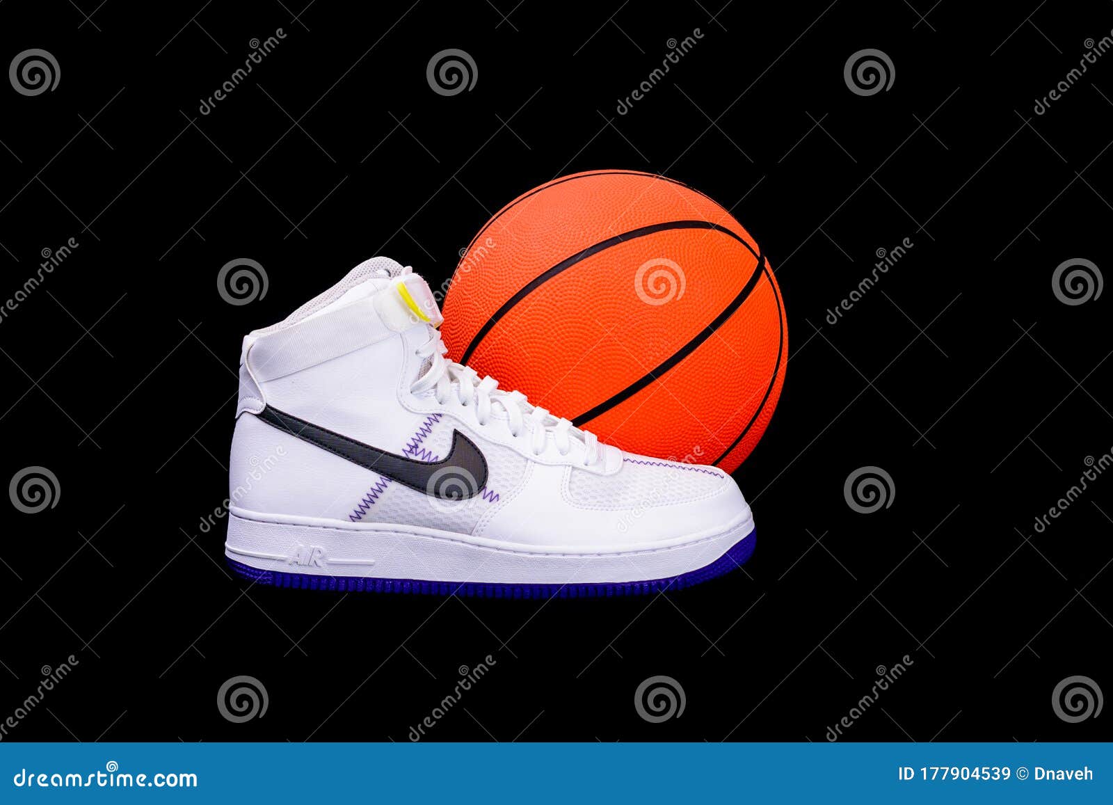 air force 1 basketball shoes