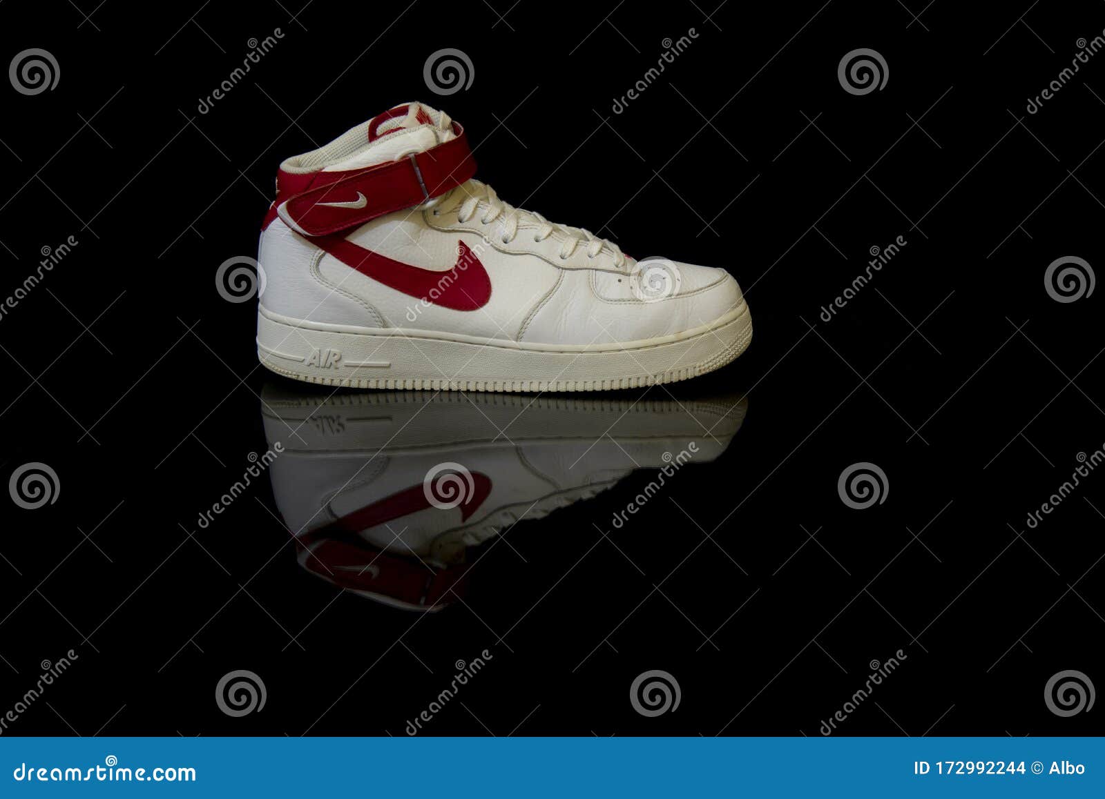 Nike Air Force 1 High '07 White University Red