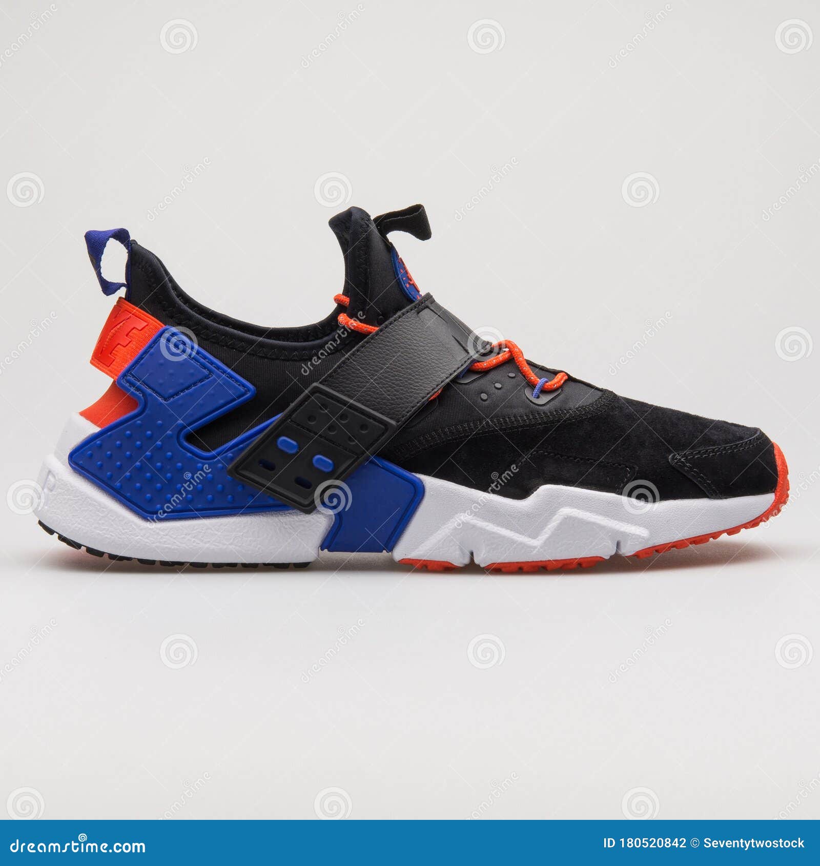 huaraches blue and red