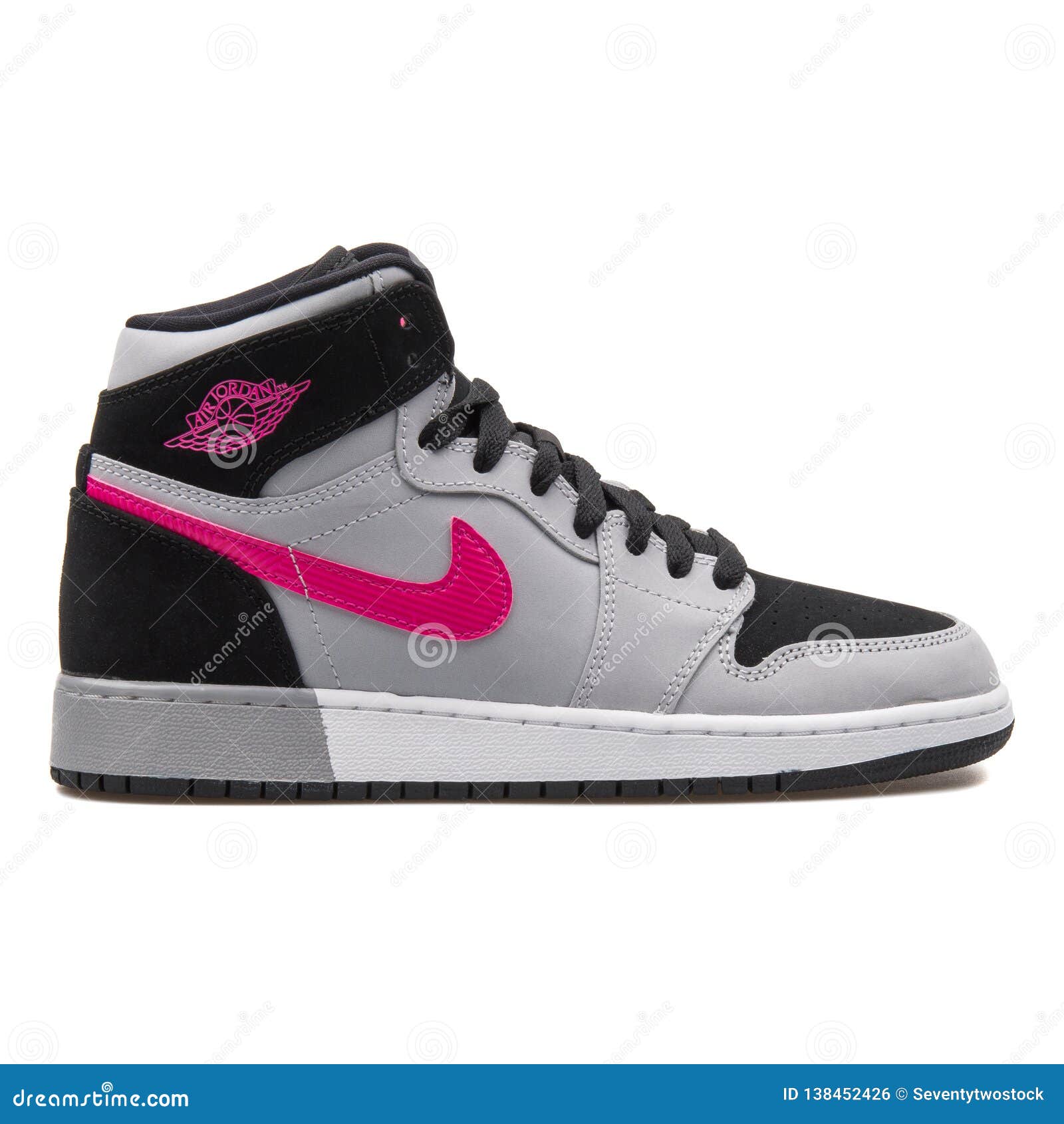 Nike Air Jordan 1 Retro Hoge GG Grijze, Zwarte Roze Redactionele Foto - Image grijs, levensstijl: 138452426