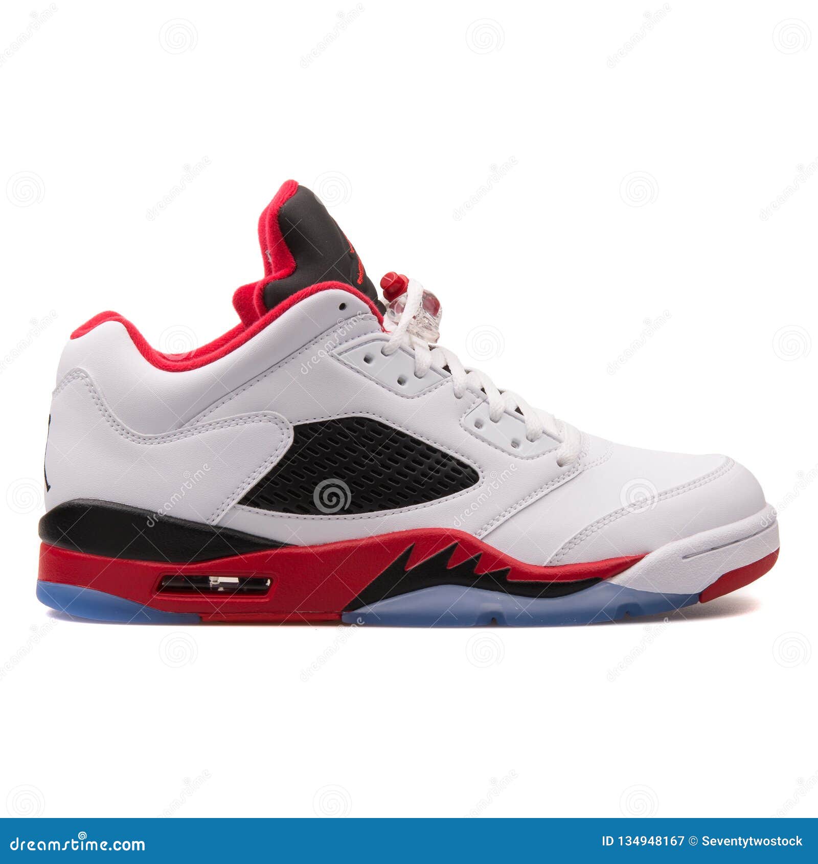 retro 5 in stock