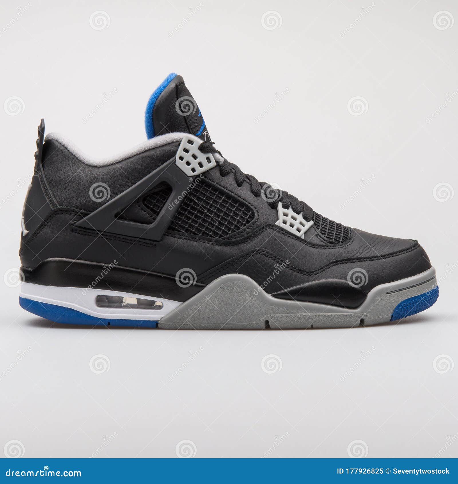 Sin personal Pef Mente Nike Air Jordan 4 Zapatillas Retro Gris Negro Y Azul Real Imagen editorial  - Imagen de calzado, jordania: 177926825