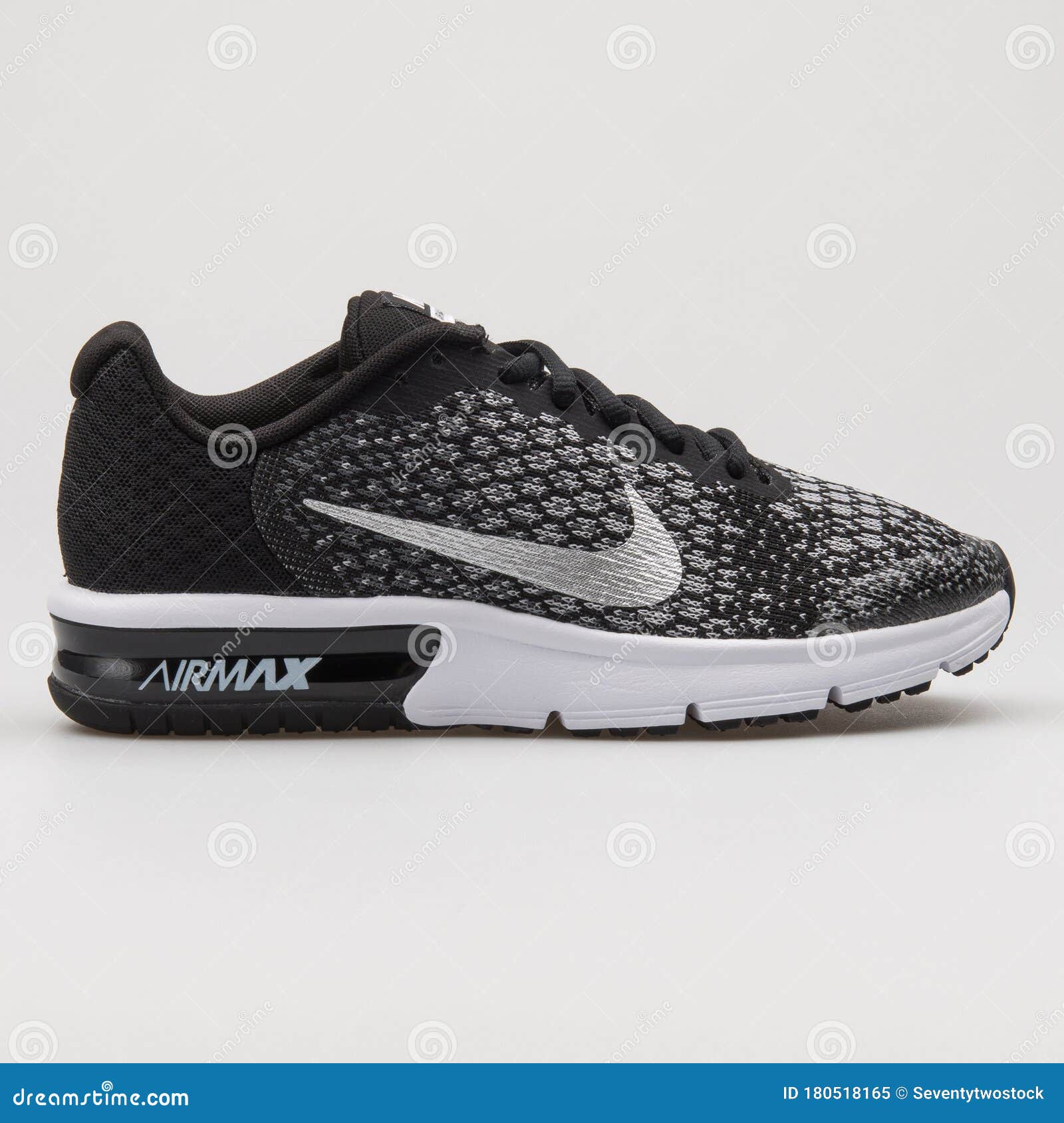 Anfibio Teoría de la relatividad Más lejano Nike Air Max Secuent 2 Limpiador Negro Y Metálico De Plata Imagen editorial  - Imagen de lifestyle, plata: 180518165