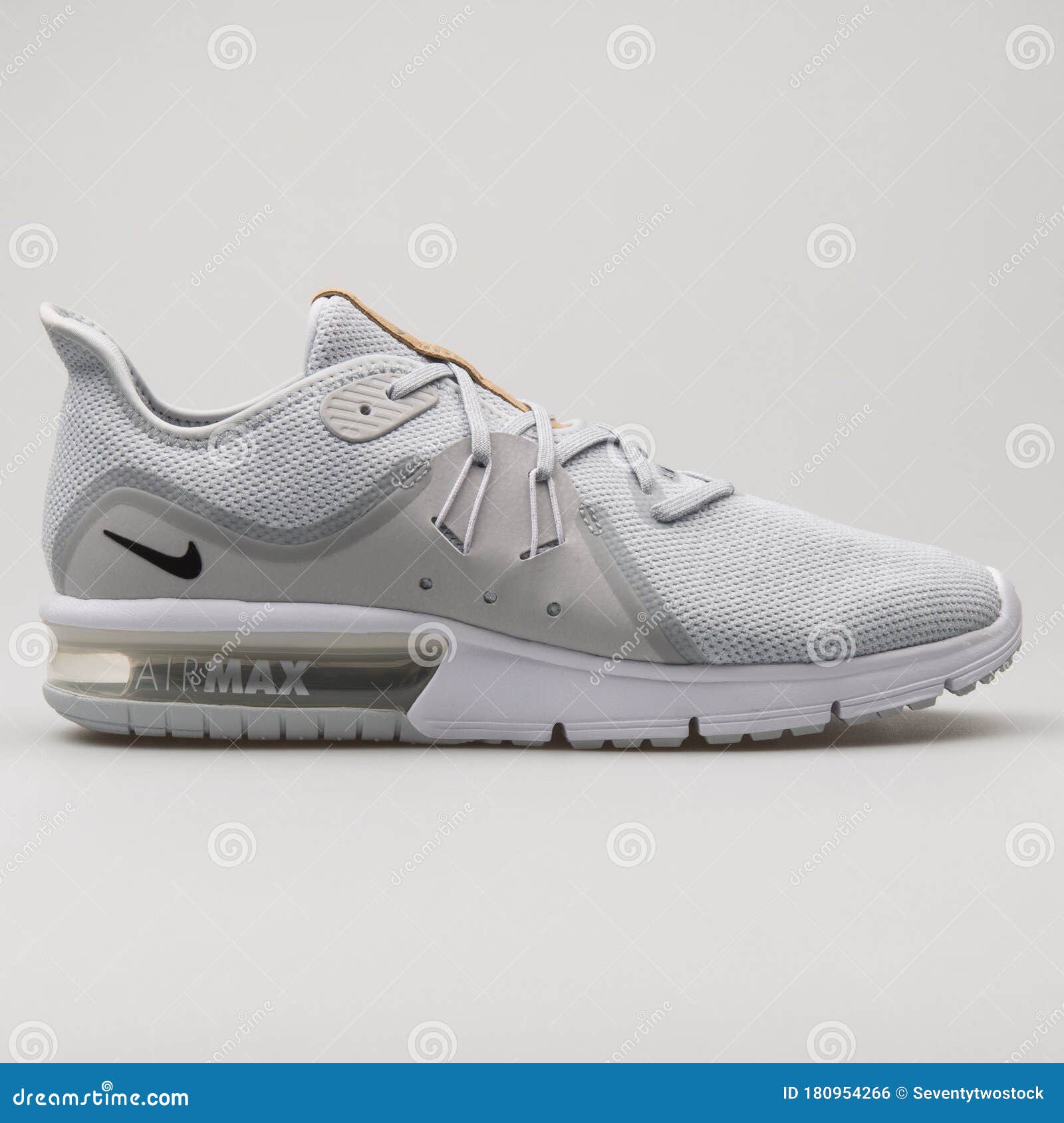 Nike Air Max Sequent 3 Platinum White Sneaker Editorial Photo - of shoe, kicks: 180954266