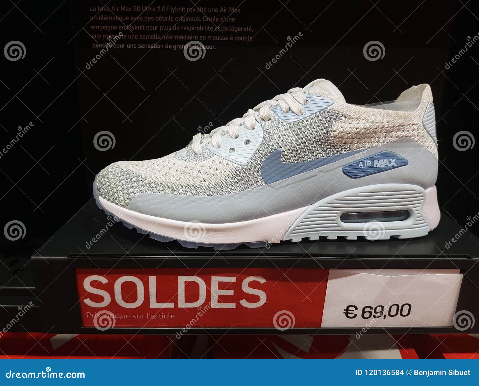 Air Max Shoe on Display Editorial Stock Image - Image of colorful, gray: 120136584