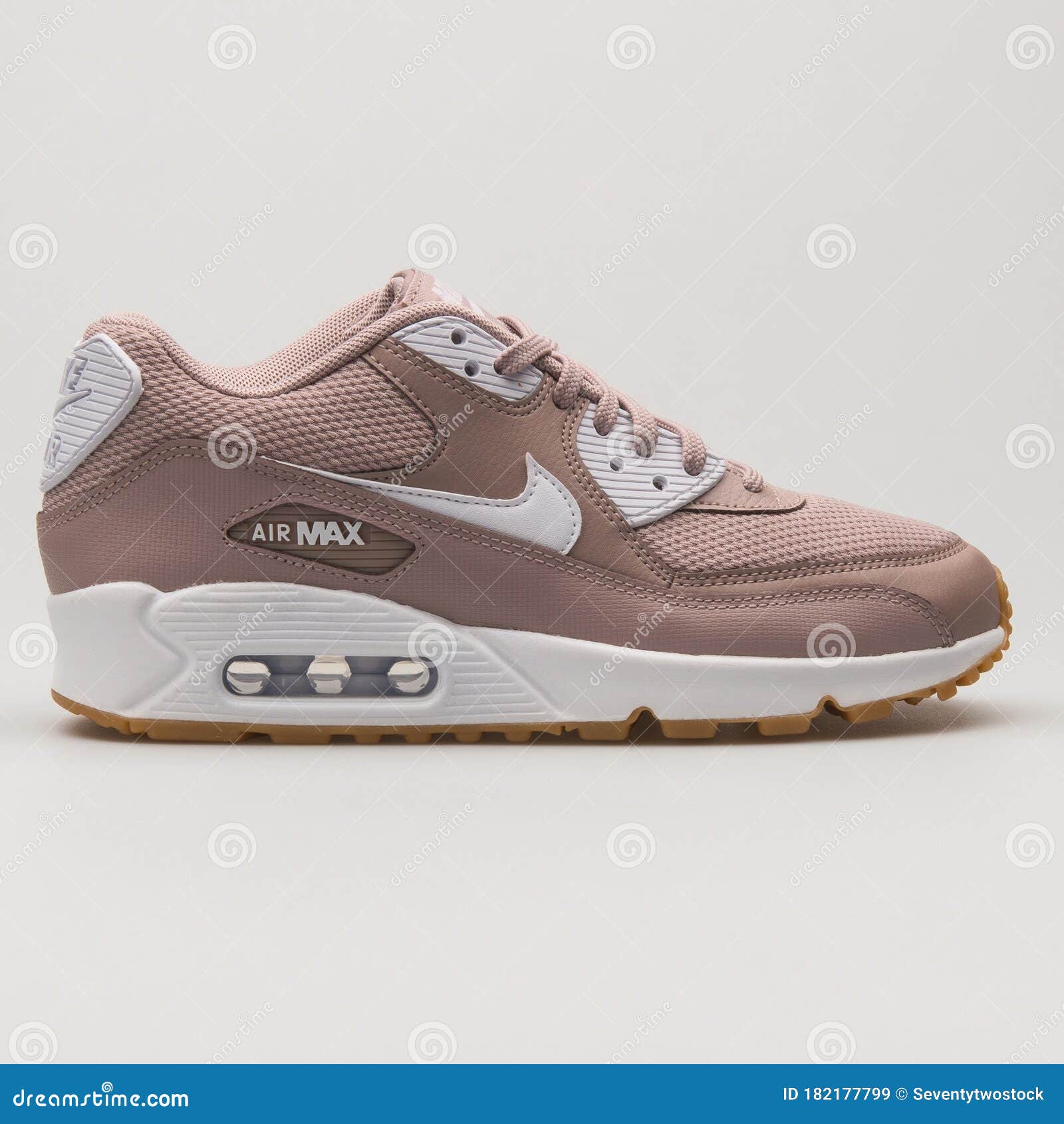 kleding stof Toepassen Druipend Nike Air Max 90 Taupe and White Sneaker Editorial Stock Image - Image of  casual, nike: 182177799