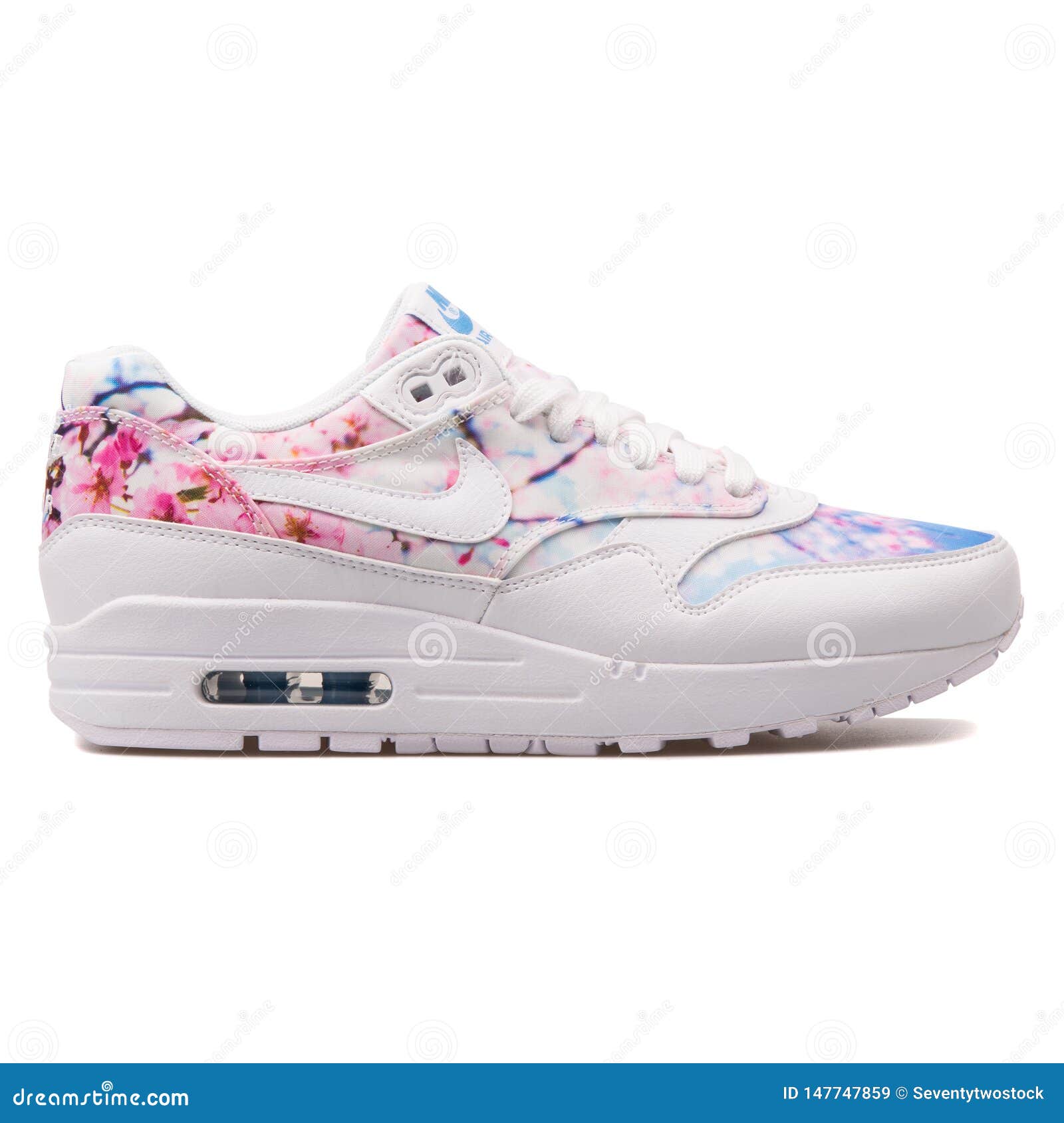 Nike Air 1 Zapatilla De Deporte De Cherry Blossom De La Impresión Imagen de archivo editorial - Imagen de retroceder, zapato: 147747859