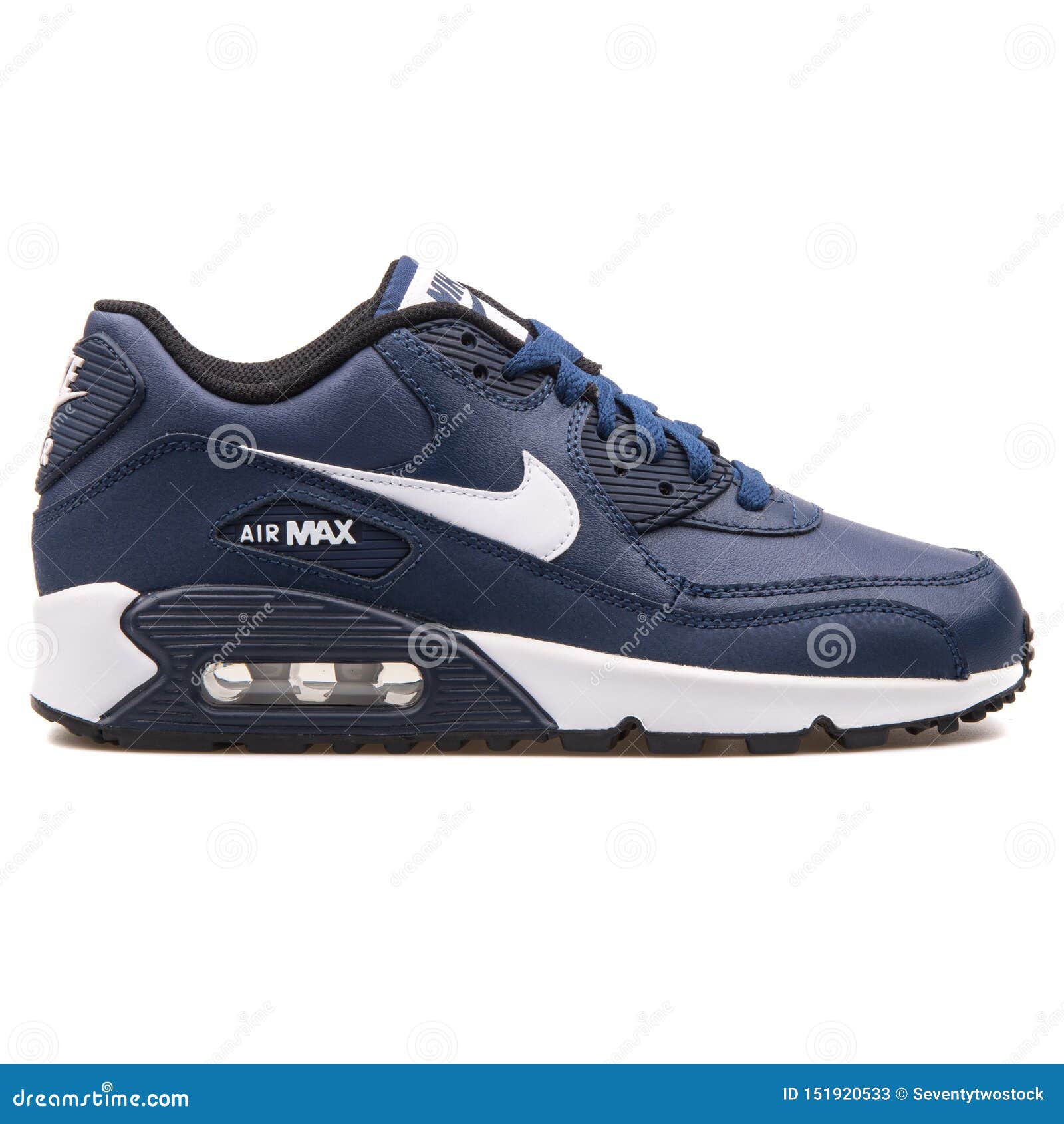 Nike Air Max 90 Zapatillas De Deporte De Cuero Del Azul Marino Y Blancas  Foto de archivo editorial - Imagen de calzado, accesorios: 151920533