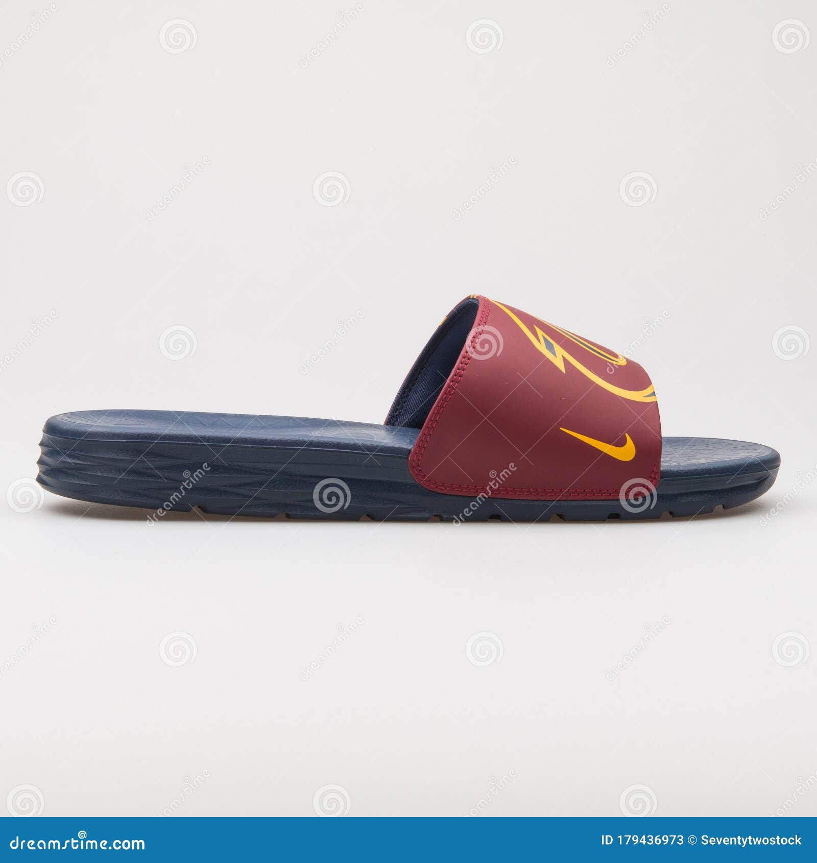 Array snak Relativitetsteori Nike Benassi Solarsoft NBA Team Red, Gold and Blue Sandal Editorial Stock  Photo - Image of object, background: 179436973