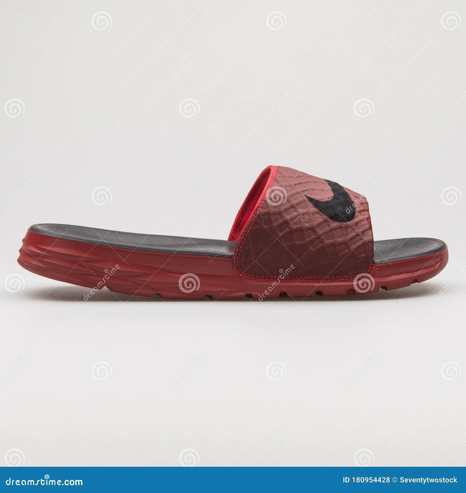 nike benassi solarsoft red