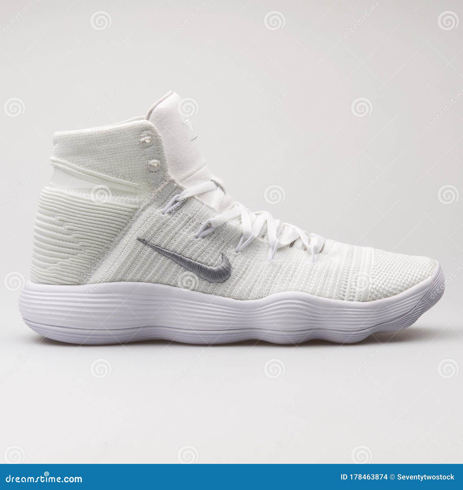 Nike Hyperdunk 2017 Flyknit White Sneaker Editorial Stock Image - Image of  side, shoe: 178463874