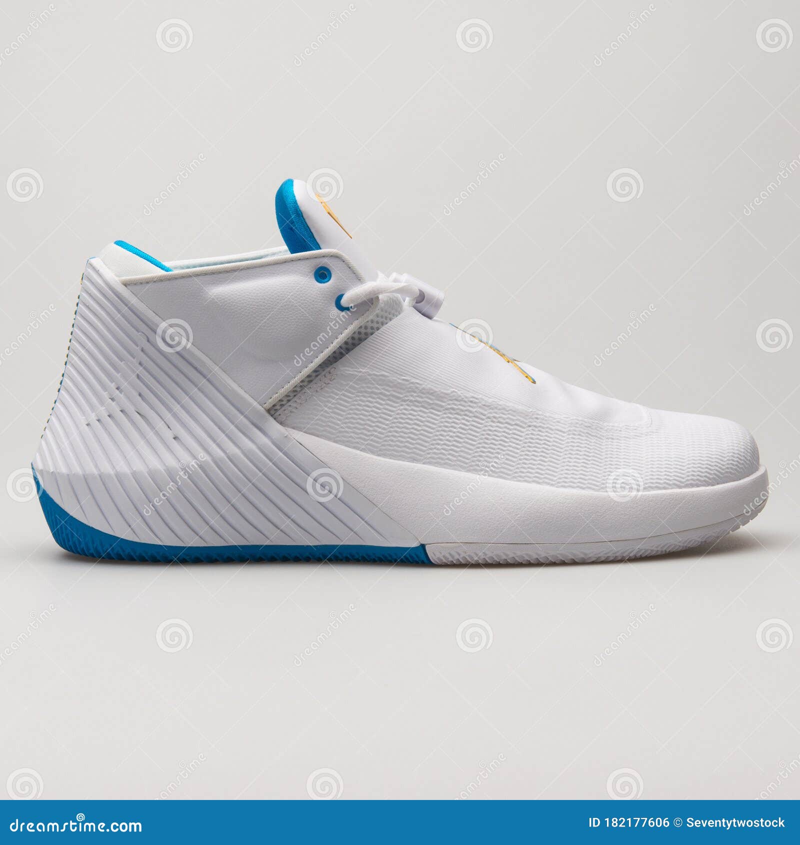 nike zero 2018