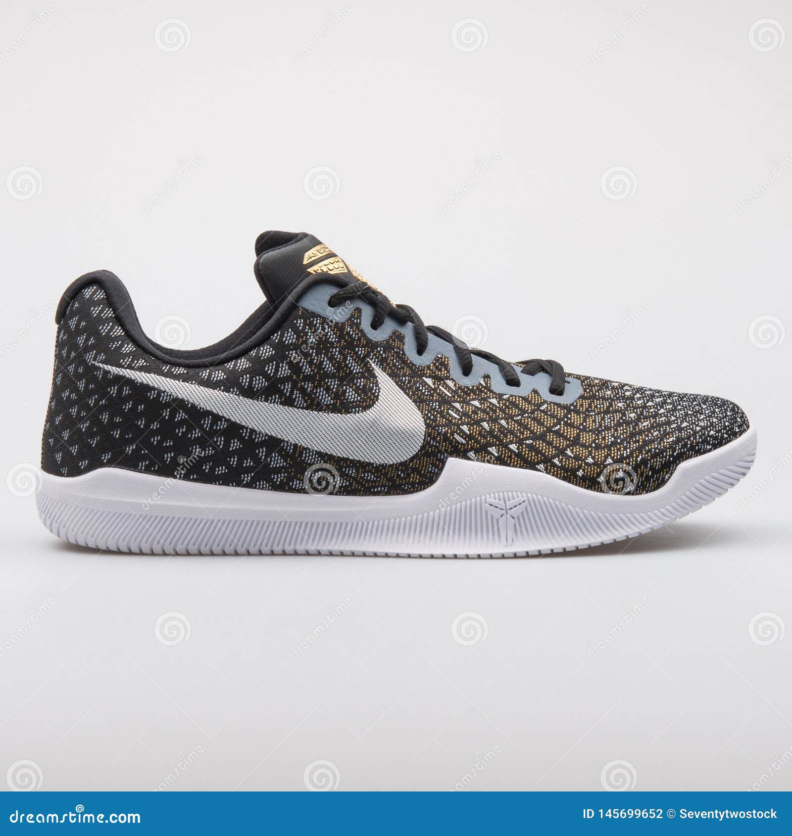 kobe mamba instinct black