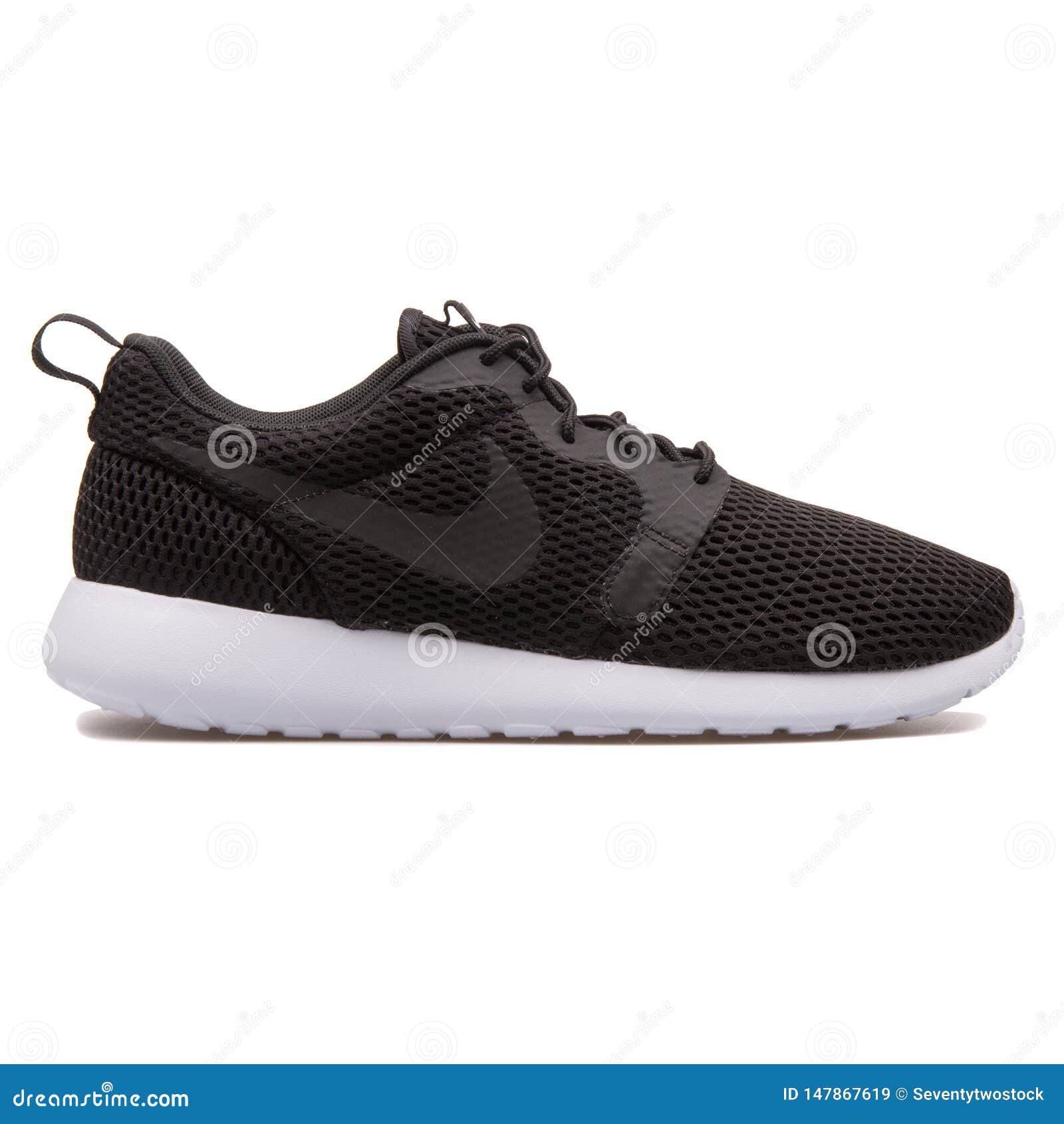 Nike Roshe One Hyp BR Black And White Sneaker Editorial Stock Image - Image of leather, life