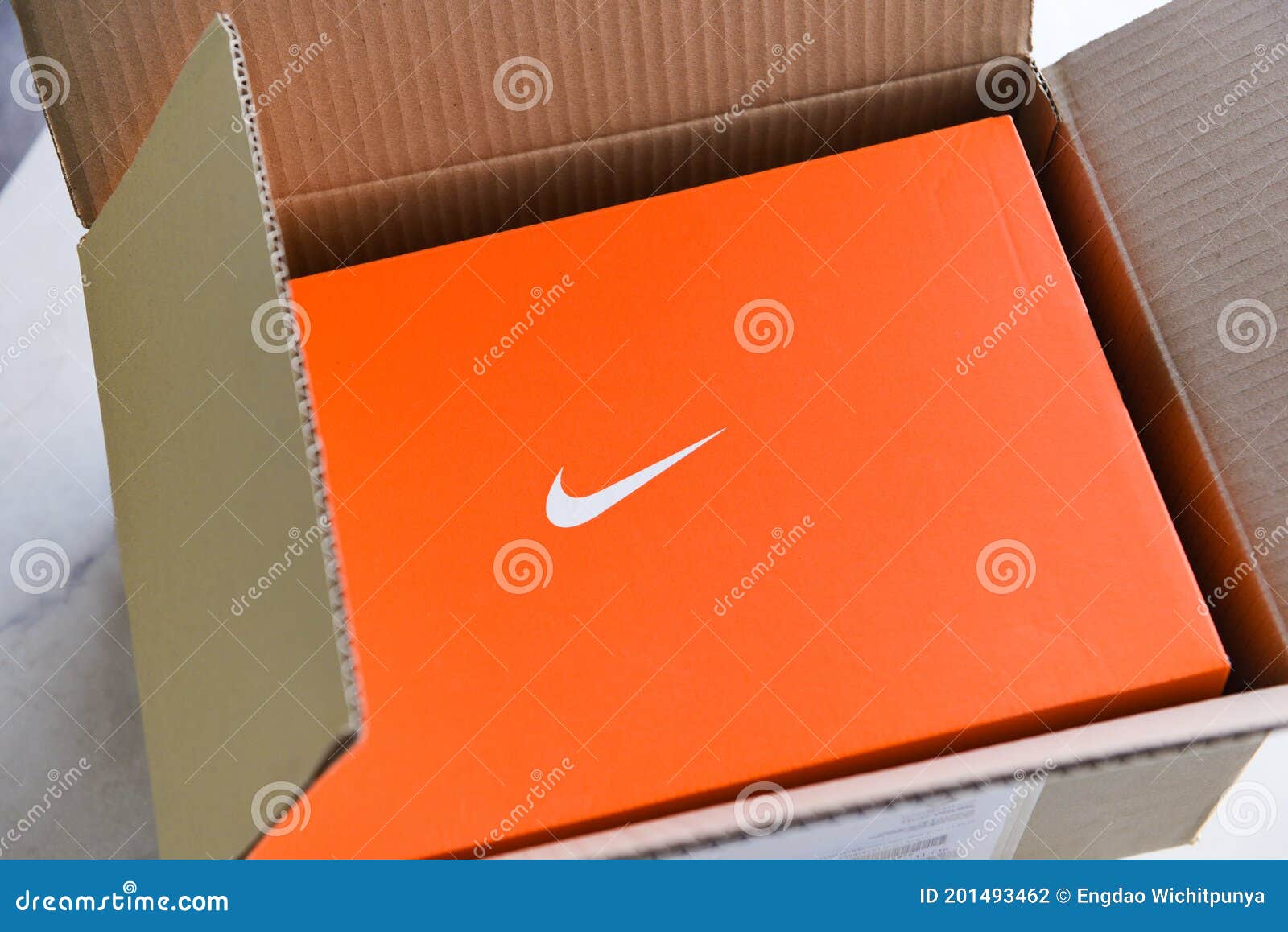 unforgivable animation brittle Nike Running Shoes Box with Nike Logo on Orange Box in the Store Editorial  Photography - Image of product, exercise: 201493462