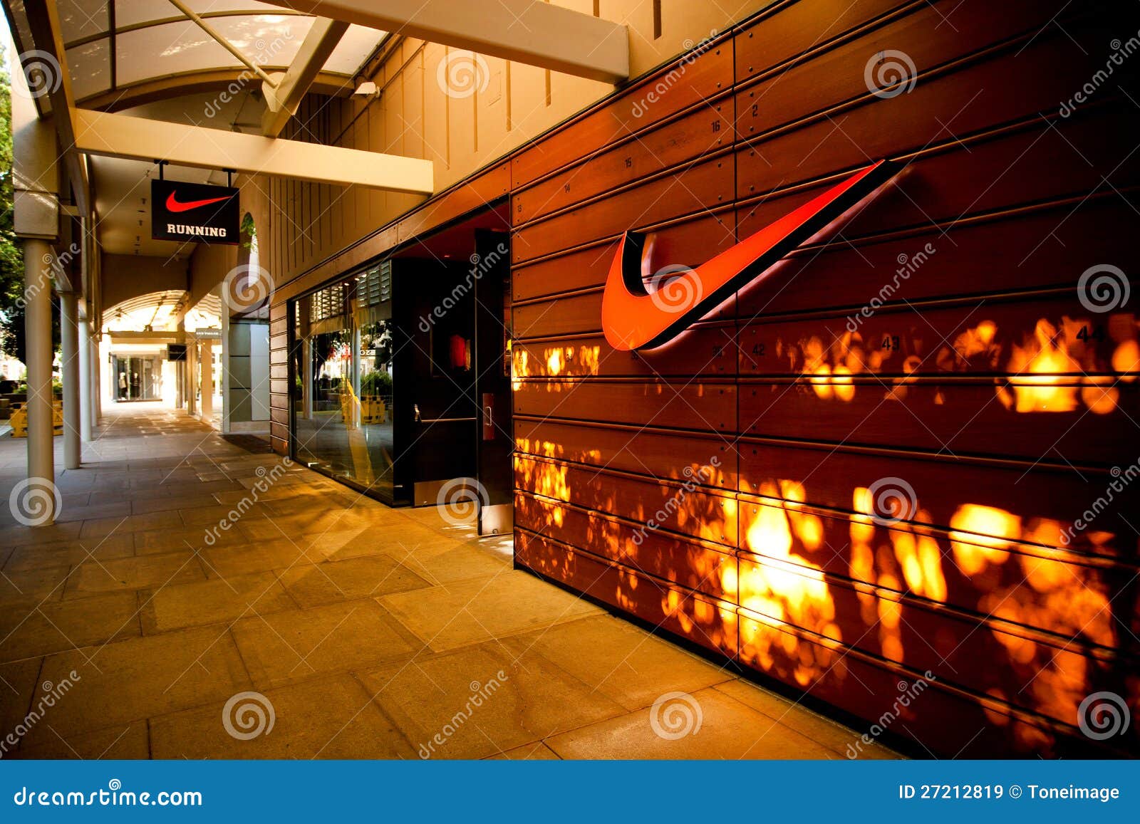 Nike Running Store at Stanford Shopping Center Editorial Stock Image -  Image of university, sports: 27212819