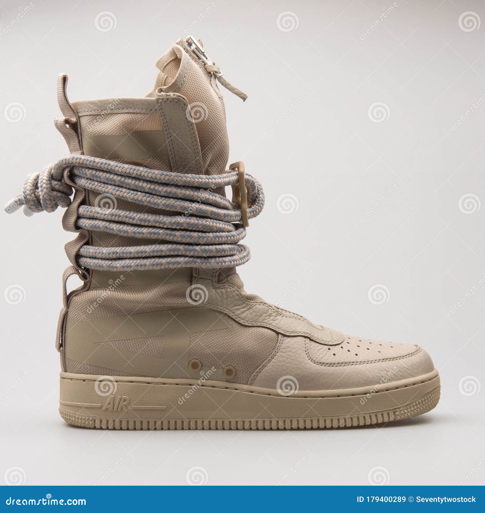 Ingresos obesidad oferta Nike Sf Air Force 1 Zapatilla De Alto Color Beige Imagen de archivo editorial - Imagen de objeto, zapatos: 179400289 Ingresos obesidad oferta Nike Sf Air Force 1 Zapatilla De Alto Color Beige Imagen de archivo editorial - Imagen de objeto, zapatos: 179400289