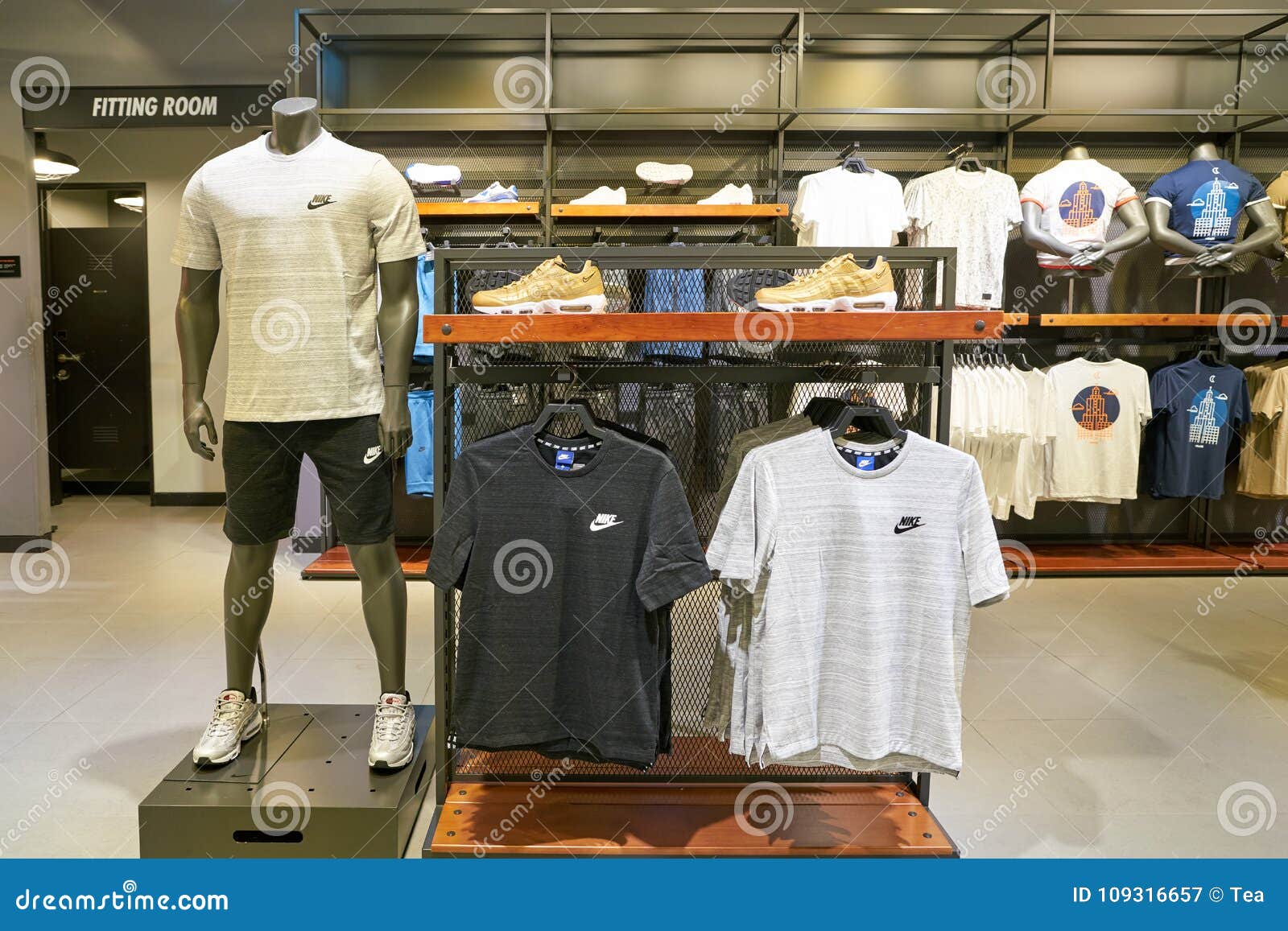 tienda nike mall del sur