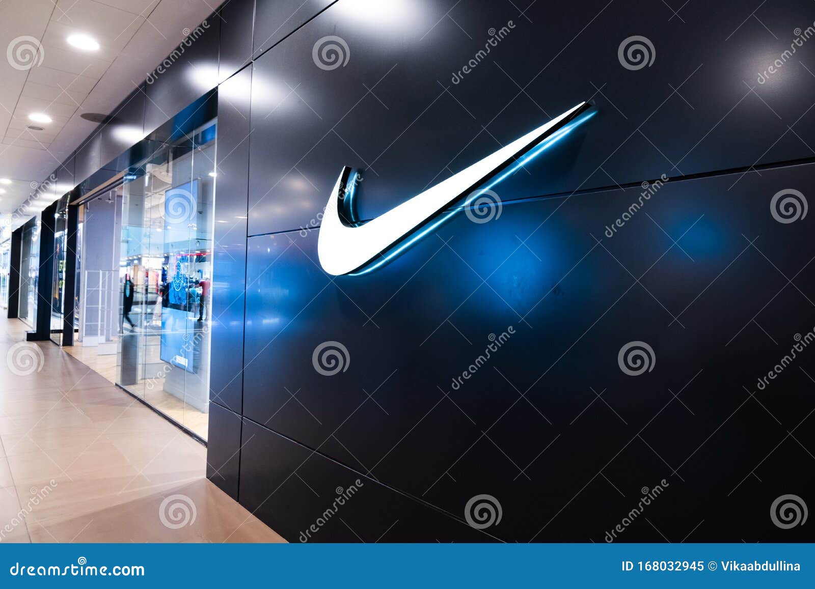 is there a nike store in the mall of america