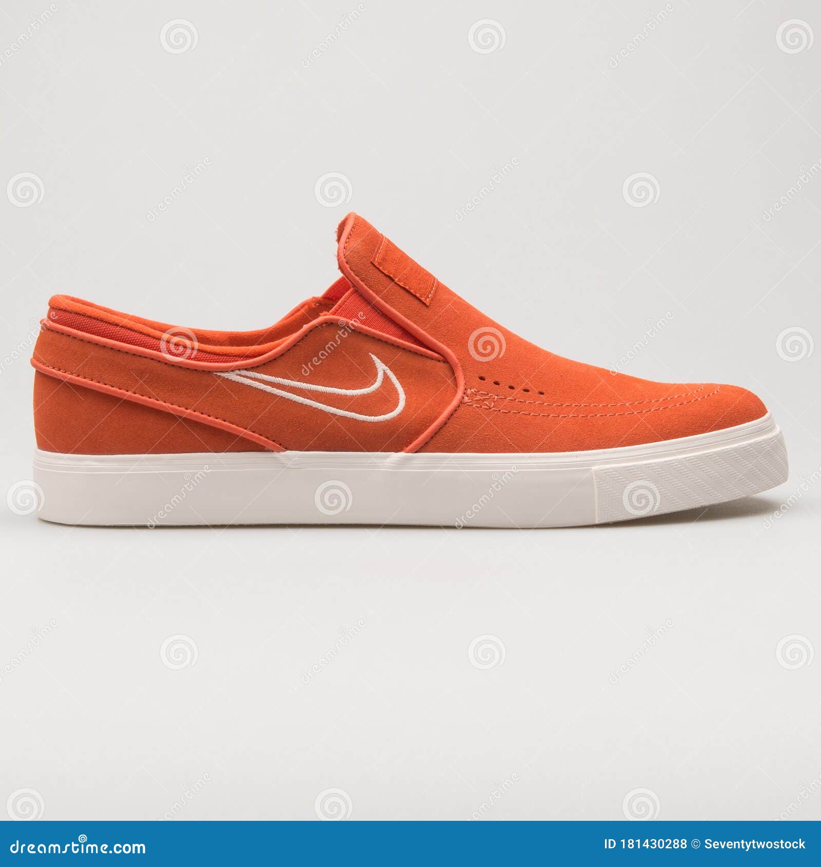 voor Universiteit woordenboek Nike Zoom Stefan Janoski Slip Orange and Sail Sneaker Editorial Stock Photo  - Image of item, lifestyle: 181430288