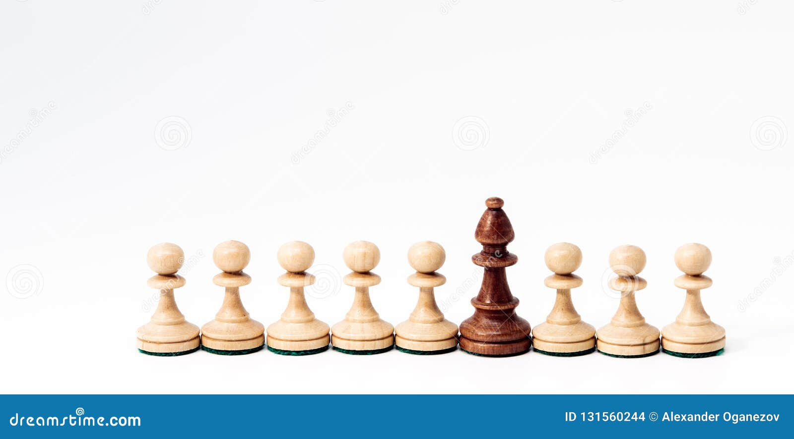 8+ Hundred Chess Pieces Clipart Royalty-Free Images, Stock Photos &  Pictures