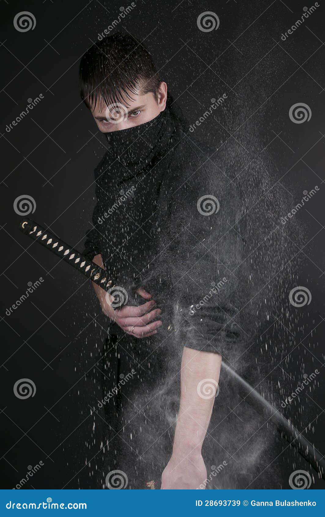 Ninja Assassin Stock Photo - Download Image Now - Ninja, Portrait, Japanese  Ethnicity - iStock