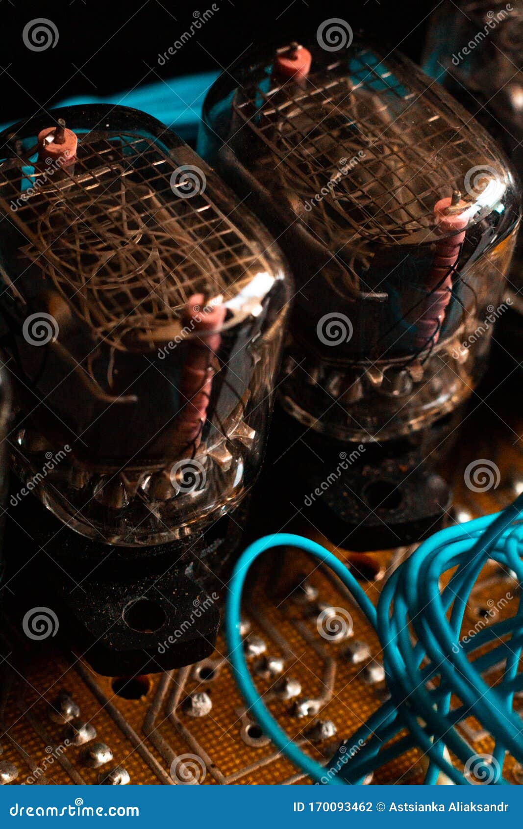 6 PCS/LOT NOS Vintage NEON Nixie Tube IN-12 IN-12A