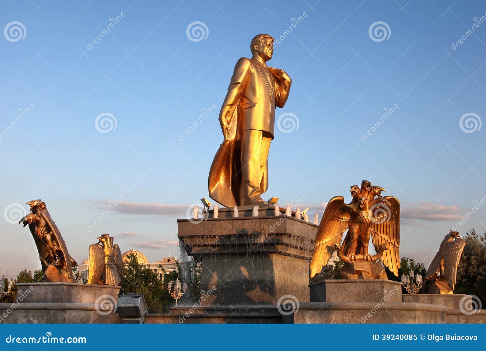 niyazov monument in independence park.