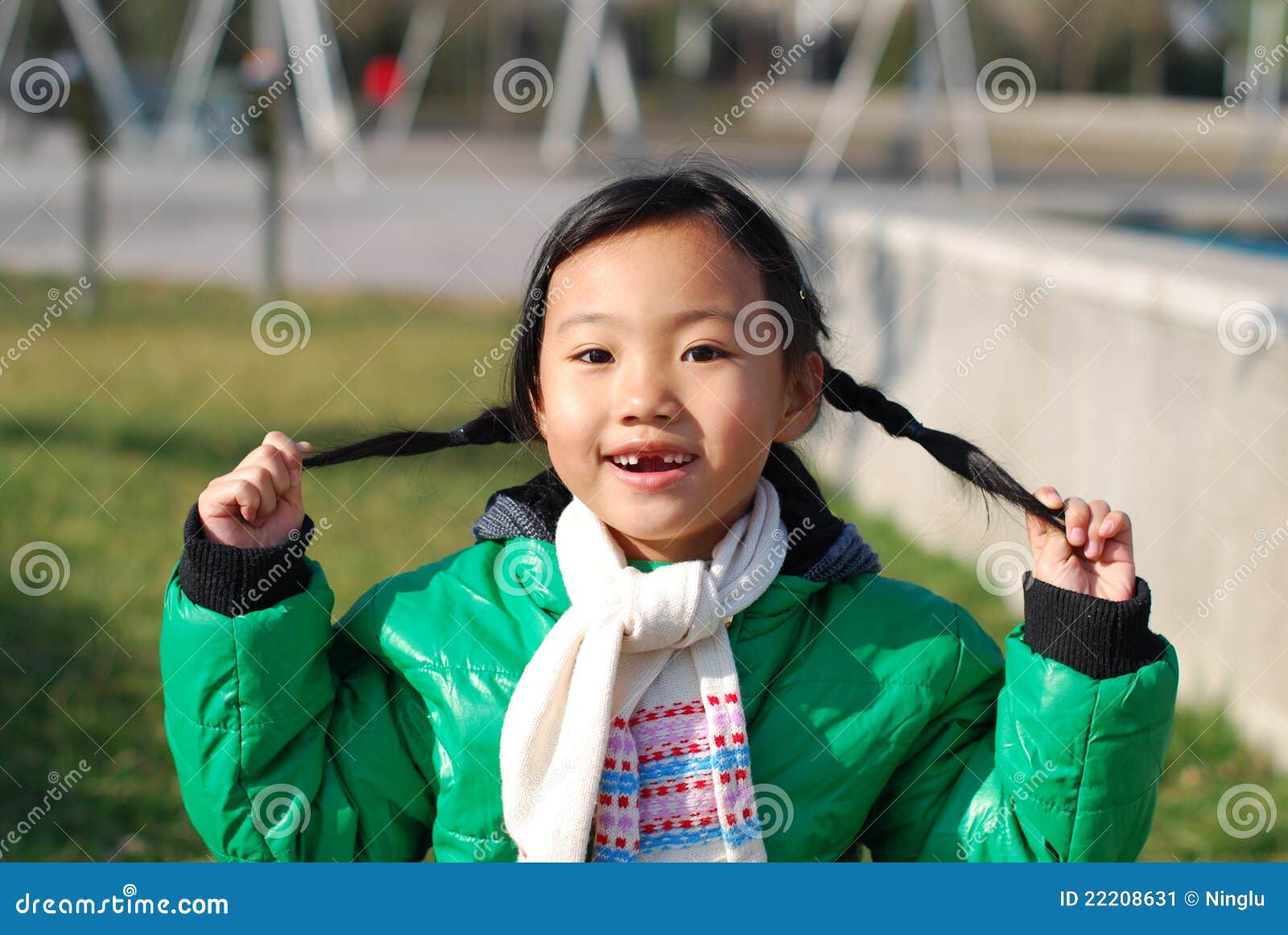 Niña China Feliz Imagen de archivo Imagen 22208631