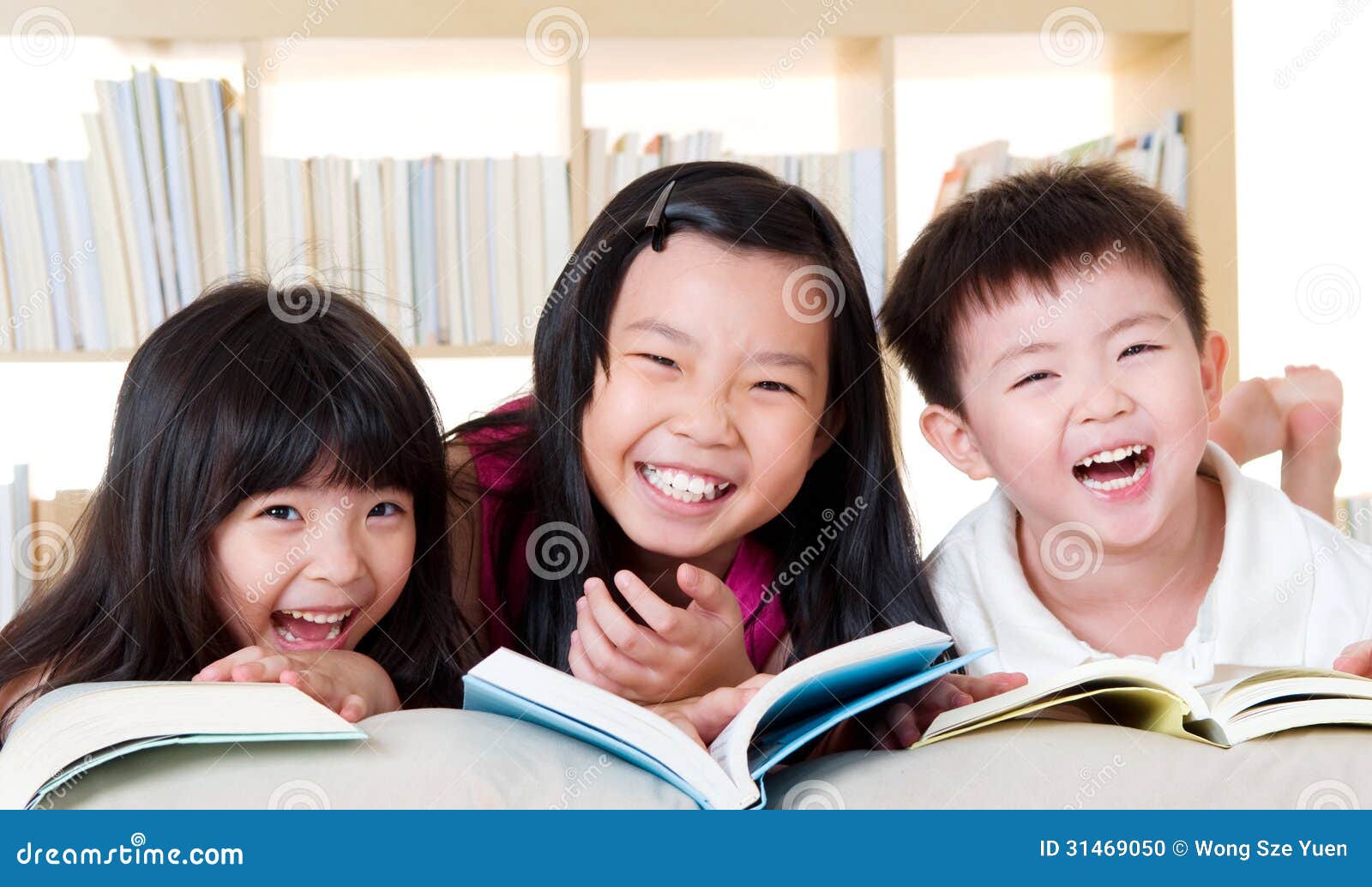 Niños Asiáticos Foto de archivo - Imagen: 31469050