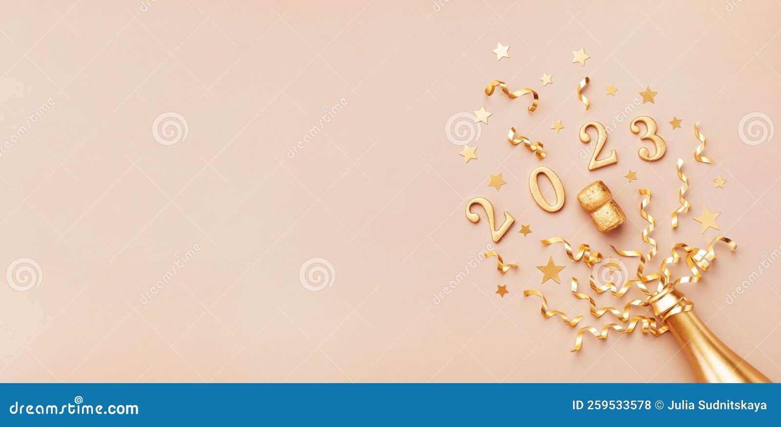 Noël Festif Et Nouvel an Fond Avec Bouteille De Champagne D'or Confetti  Stars Décorations De Fête Et Numéros 2023 Photo stock - Image du concept,  numéro: 259533578