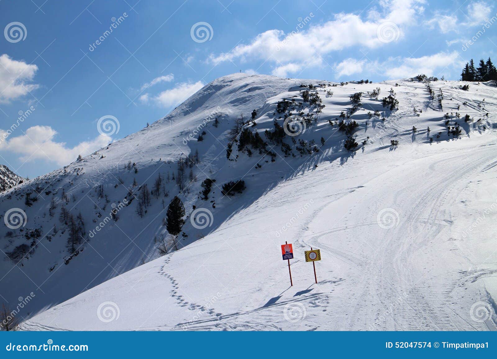 no entry- avalanche danger, gasselhohe