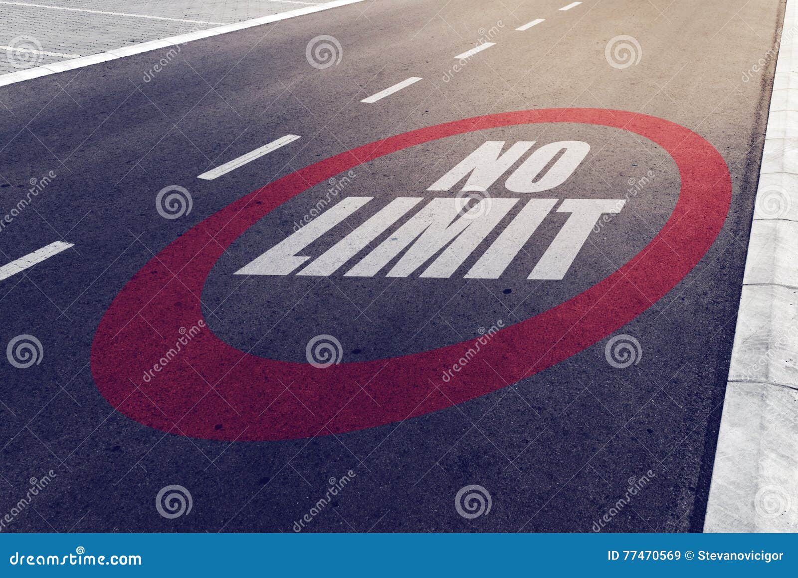 no limit sign on highway