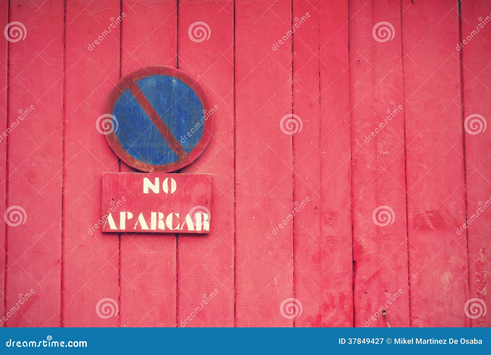 no parking traffic sign on wooden wall