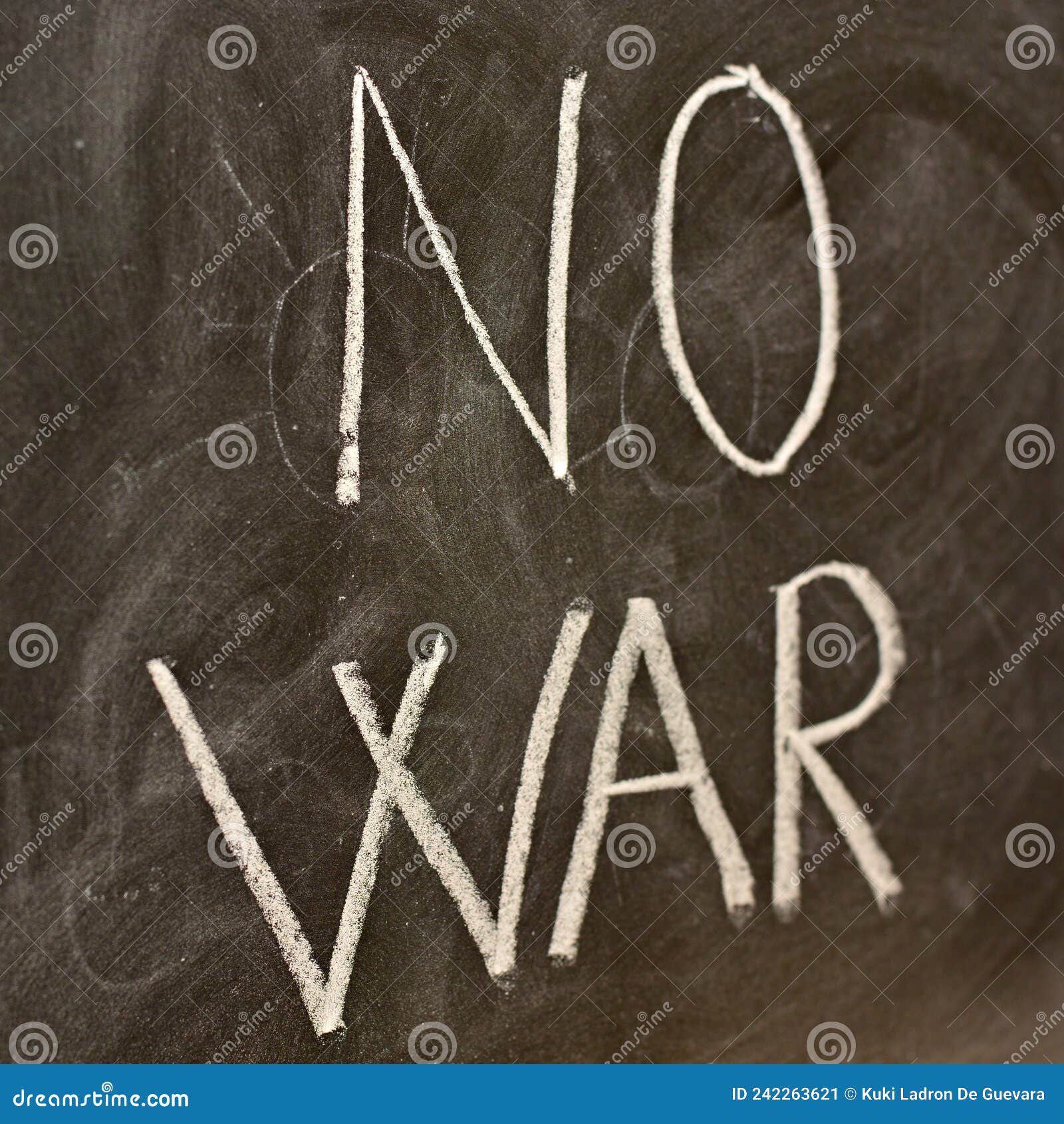 no war, handwritten with a chalk on the blackboard