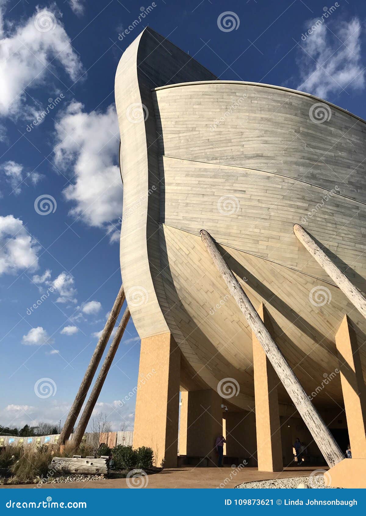 Noah S Ark Exterior In The Ark Encounter Theme Park Editorial Photo Image Of Noahs Large