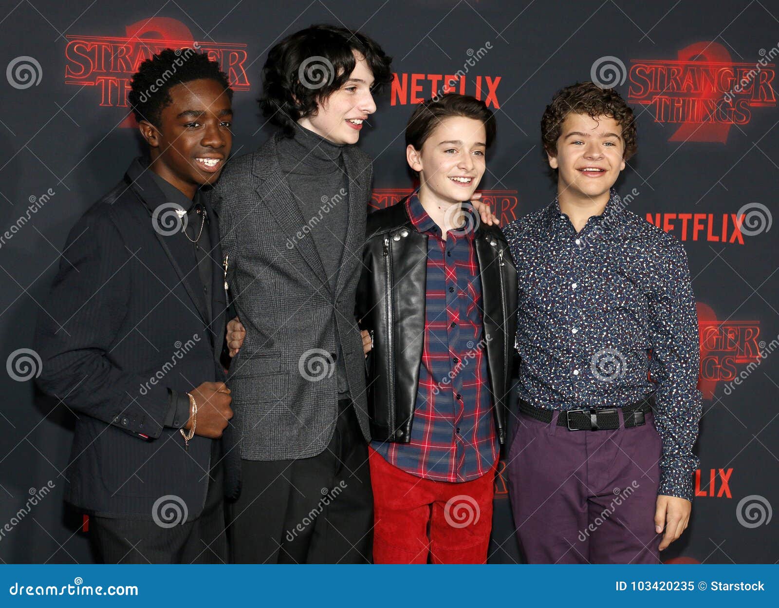 Noah Schnapp Gaten Matarazzo Caleb Mclaughlin Et Finn Wolfhard Image éditorial Image Du