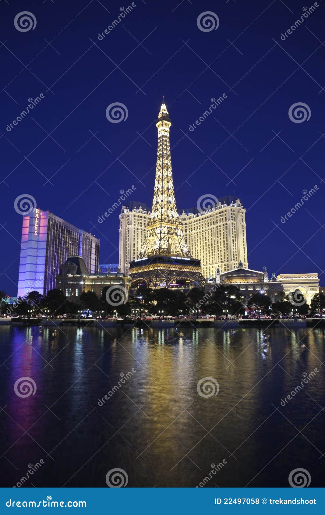 Noche De Las Vegas De La Torre Eiffel Foto de archivo editorial - Imagen de  editorial, fuente: 22497058