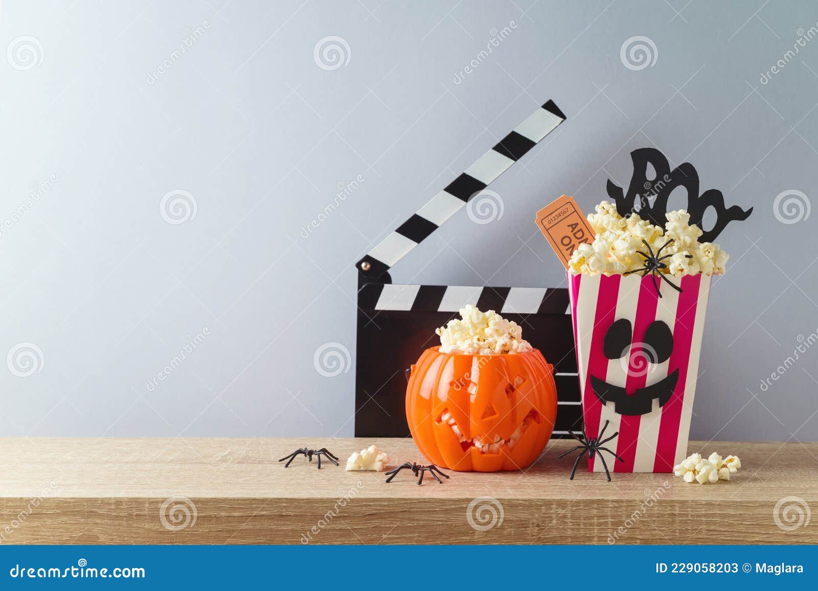 Filmes para o Halloween • Jauclick