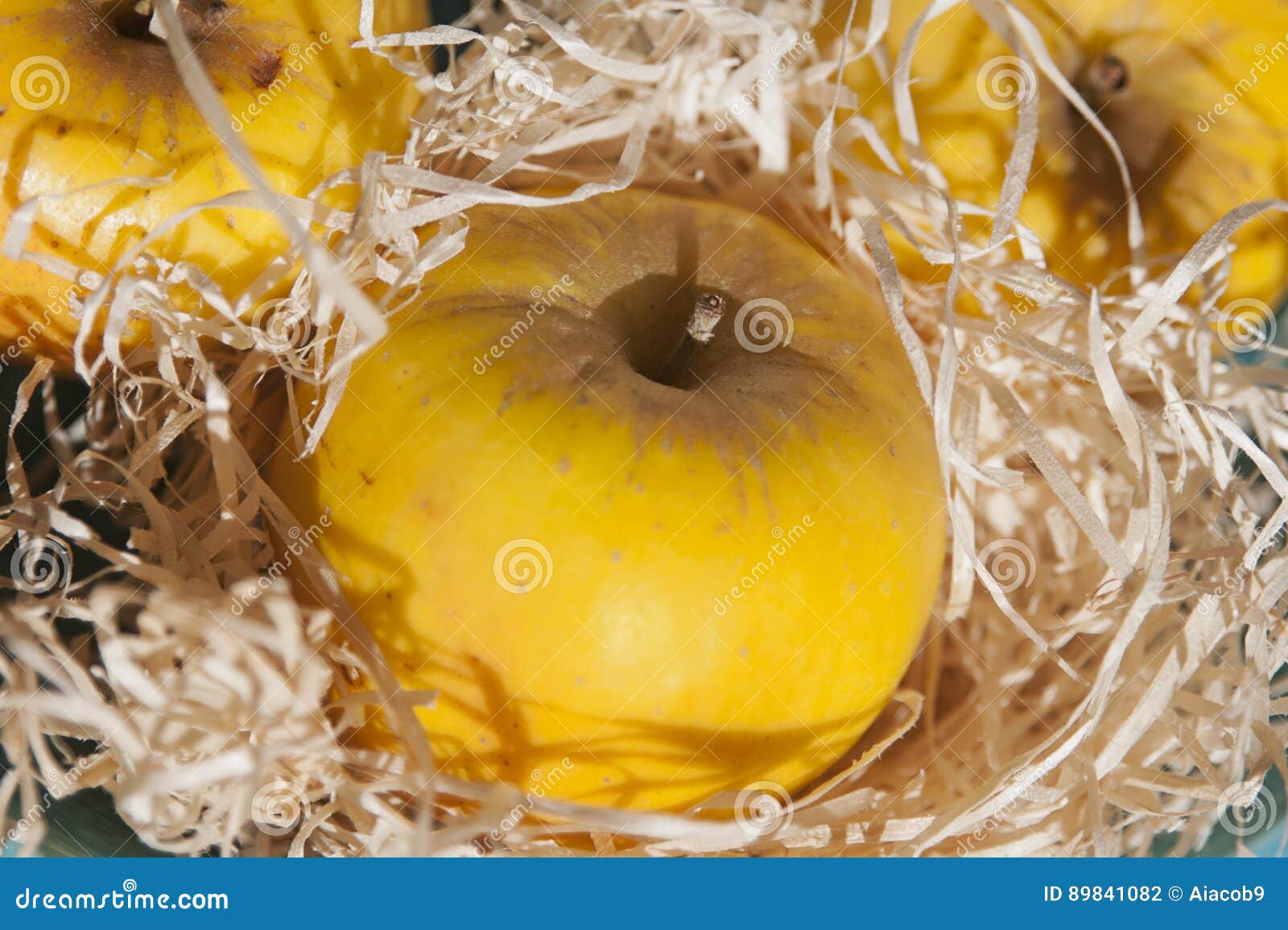 https://thumbs.dreamstime.com/z/non-browning-opal-variety-apples-horizontal-shot-tasty-positioned-sunlight-wrapped-wood-wool-protection-89841082.jpg