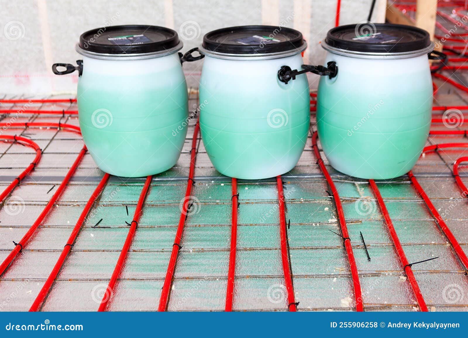 Nonfreezing Coolant Based on Propylene Glycol in Plastic Drums