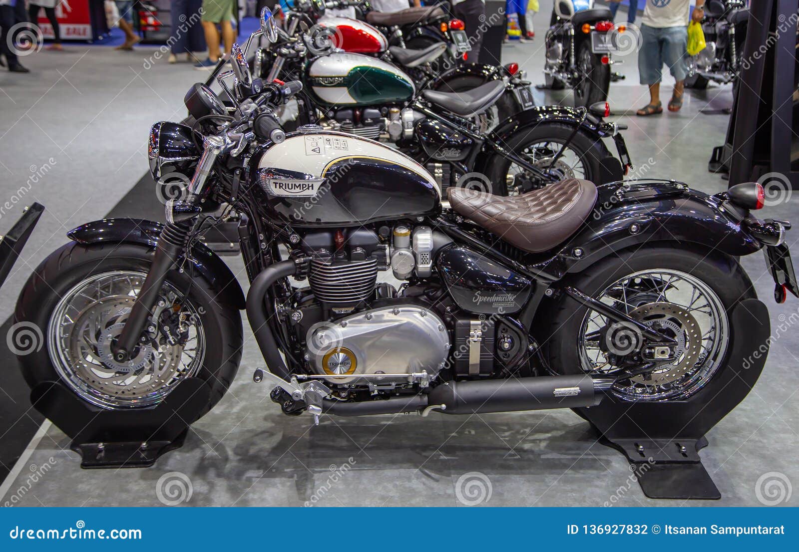 2022 Triumph Bonneville Speedmaster First Look New Fork and More