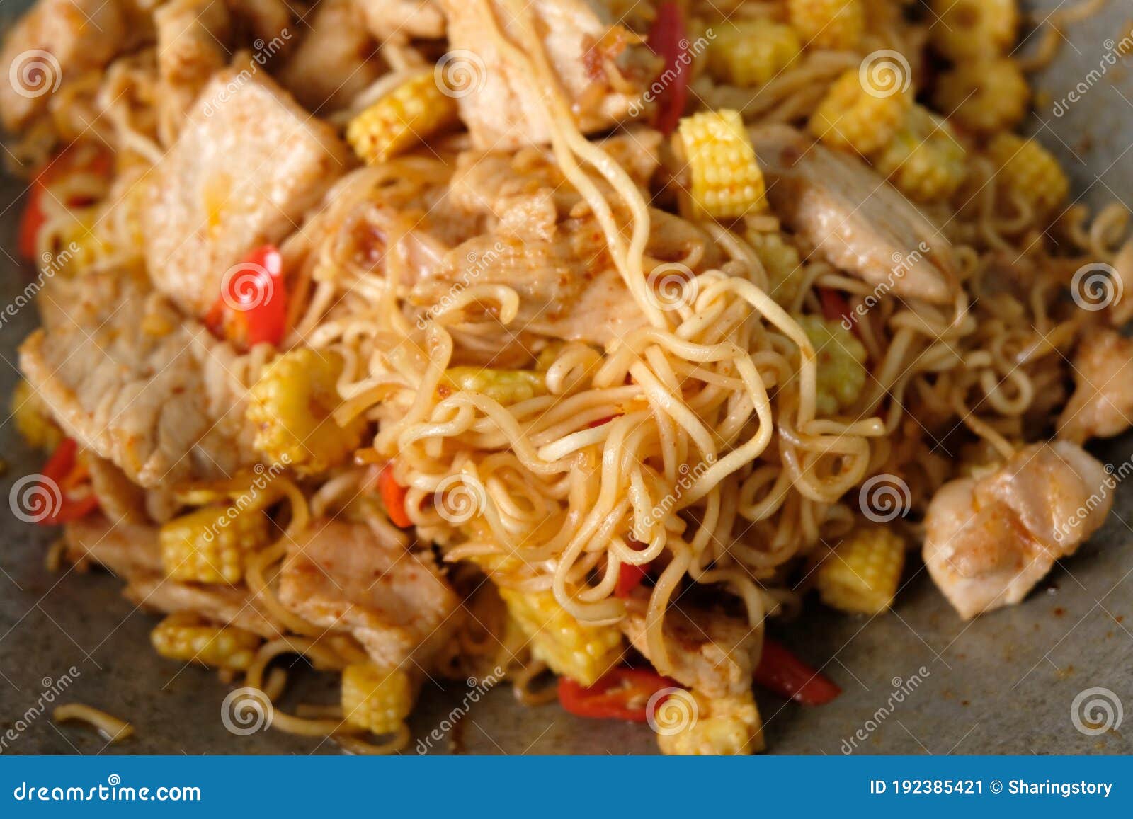 Noodles with Pork and Vegetable Stir Fry Stock Image - Image of chinese