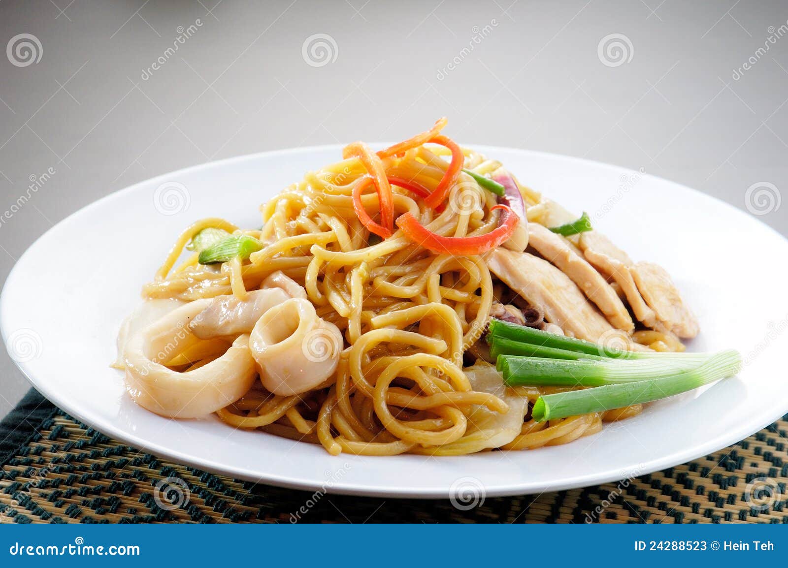 Noodles. Stir-fried Noodles Stock Image - Image of poultry, japanese