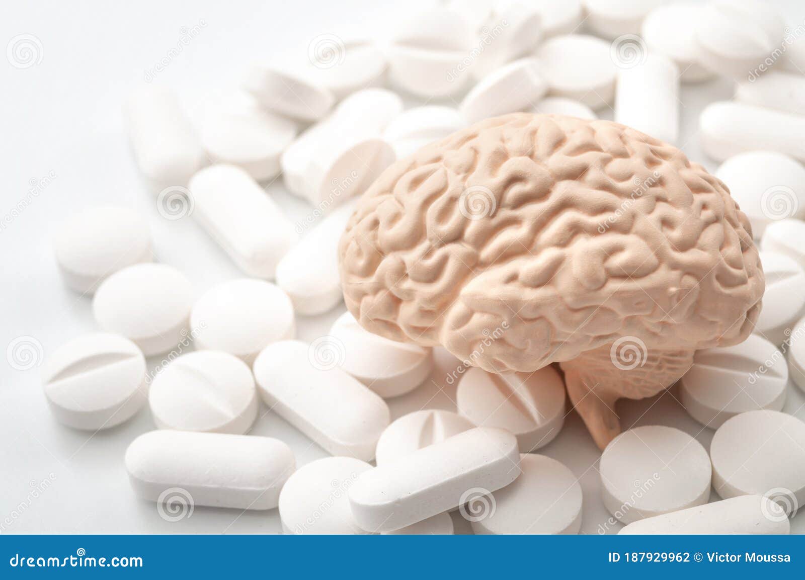 Nootropics Use To Improve Memory And Neural Function, Smart Drugs And